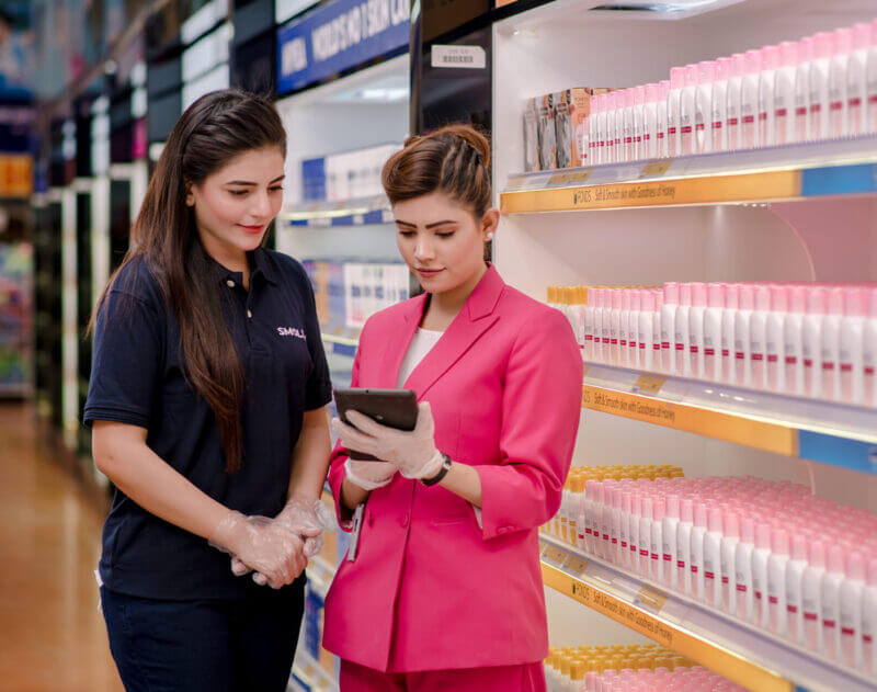 Logistics workforce using mobile devices