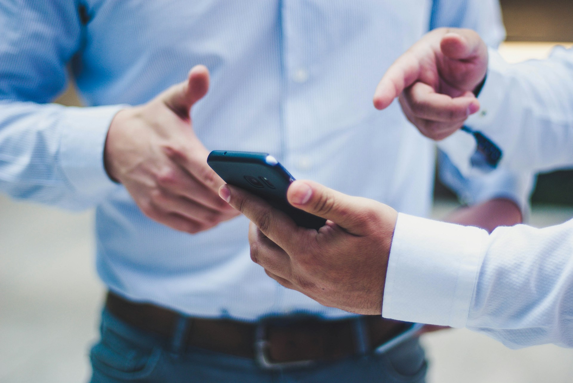 Insurance agent learning on a mobile phone